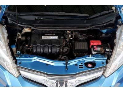 Honda Jazz Hybrid 2014 รถซิ่งหายาก ฟังก์ชันจัดเต็ม สภาพนางฟ้า ขายราคาถูก รูปที่ 5